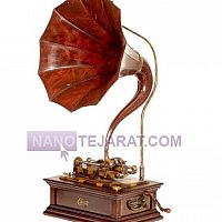 phonograph and gramophone